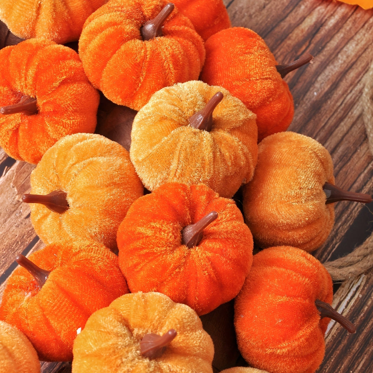 Faux Velvet Pumpkin Wreath Wall Hanging-4