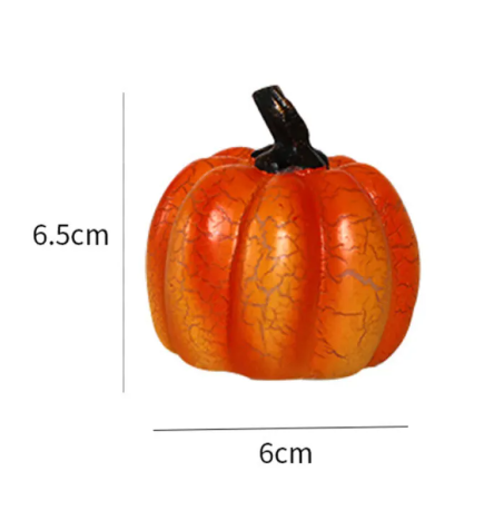 Citrouille ronde en résine – dimensions 6×6,5 cm